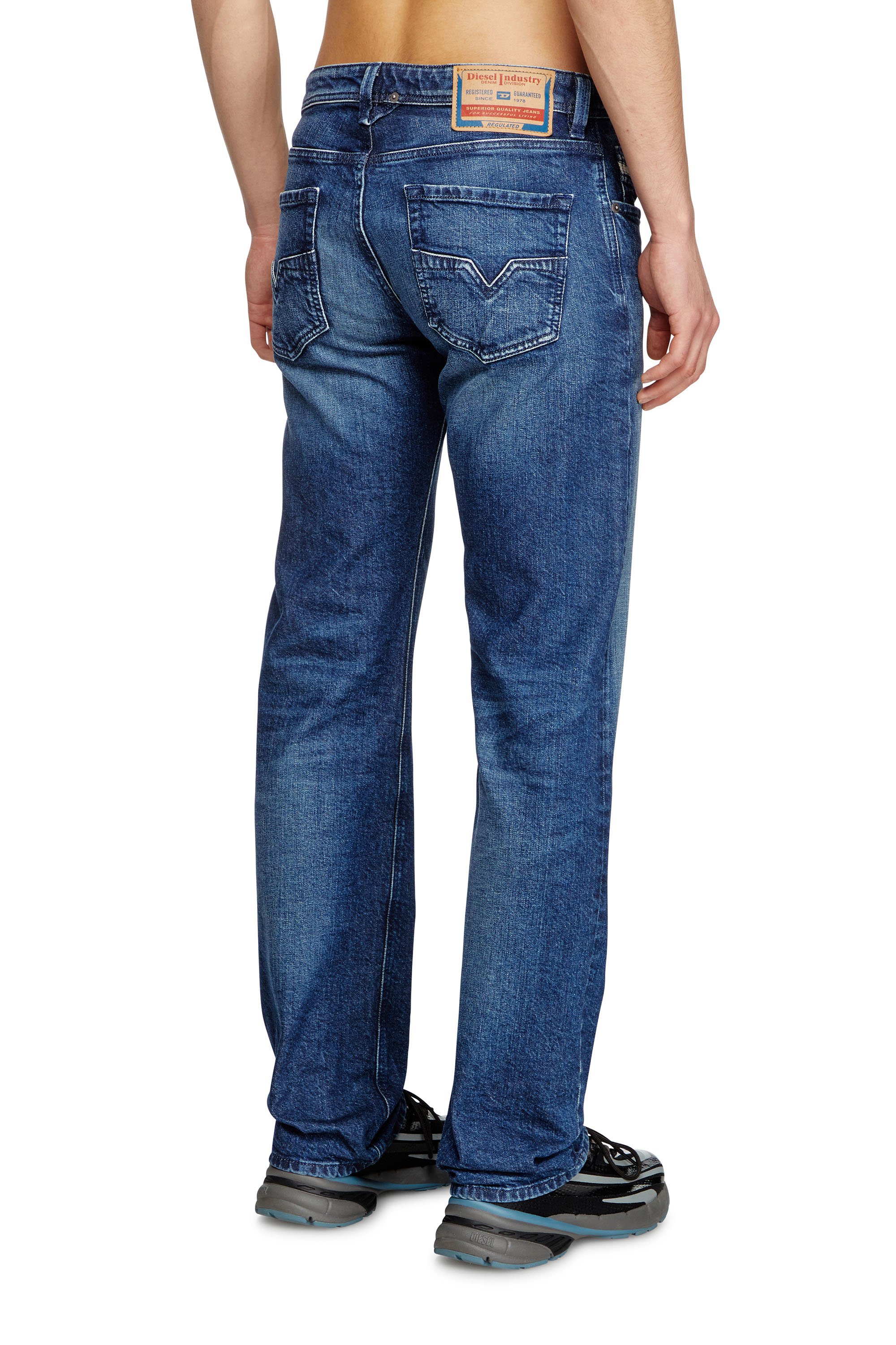 Diesel - Man's Regular Jeans 1985 Larkee 09L51, Dark Blue - 5